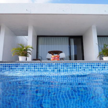 Blue Suites Hanamuro On The Beach Zamami Exterior foto